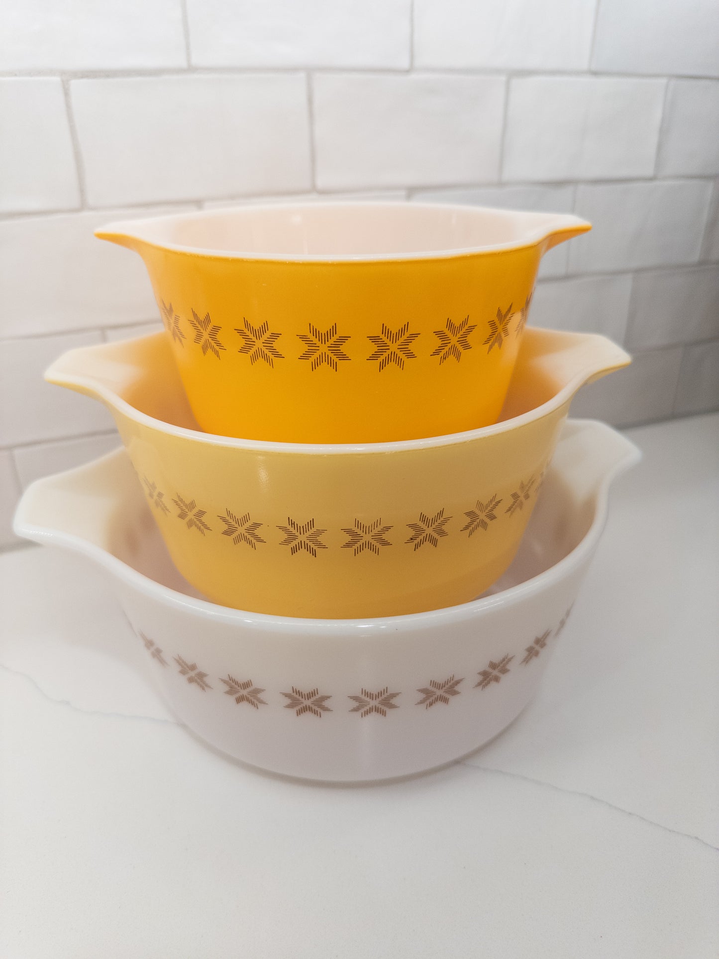 S/3, Vintage Pyrex Town & Country Cinderella Casserole Dish Set
