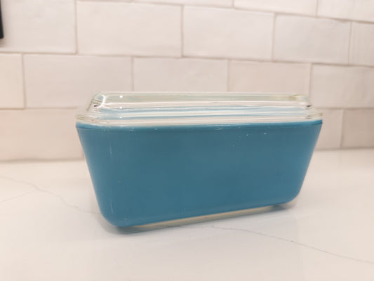 Vintage Pyrex 502 Blue Refrigerator Dish w/ Lid