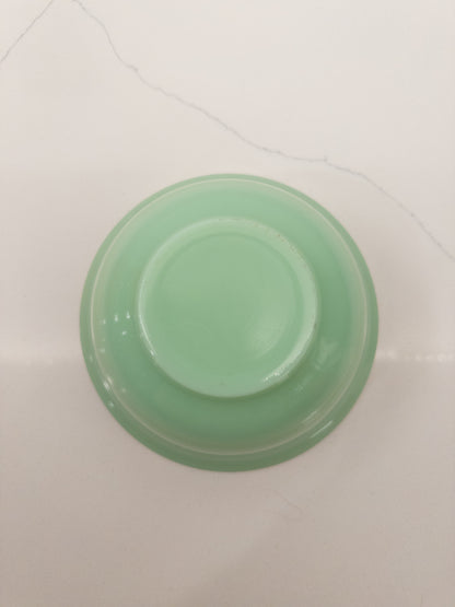 Vintage Unmarked Fire-King Jadeite Soup/Cereal Bowl