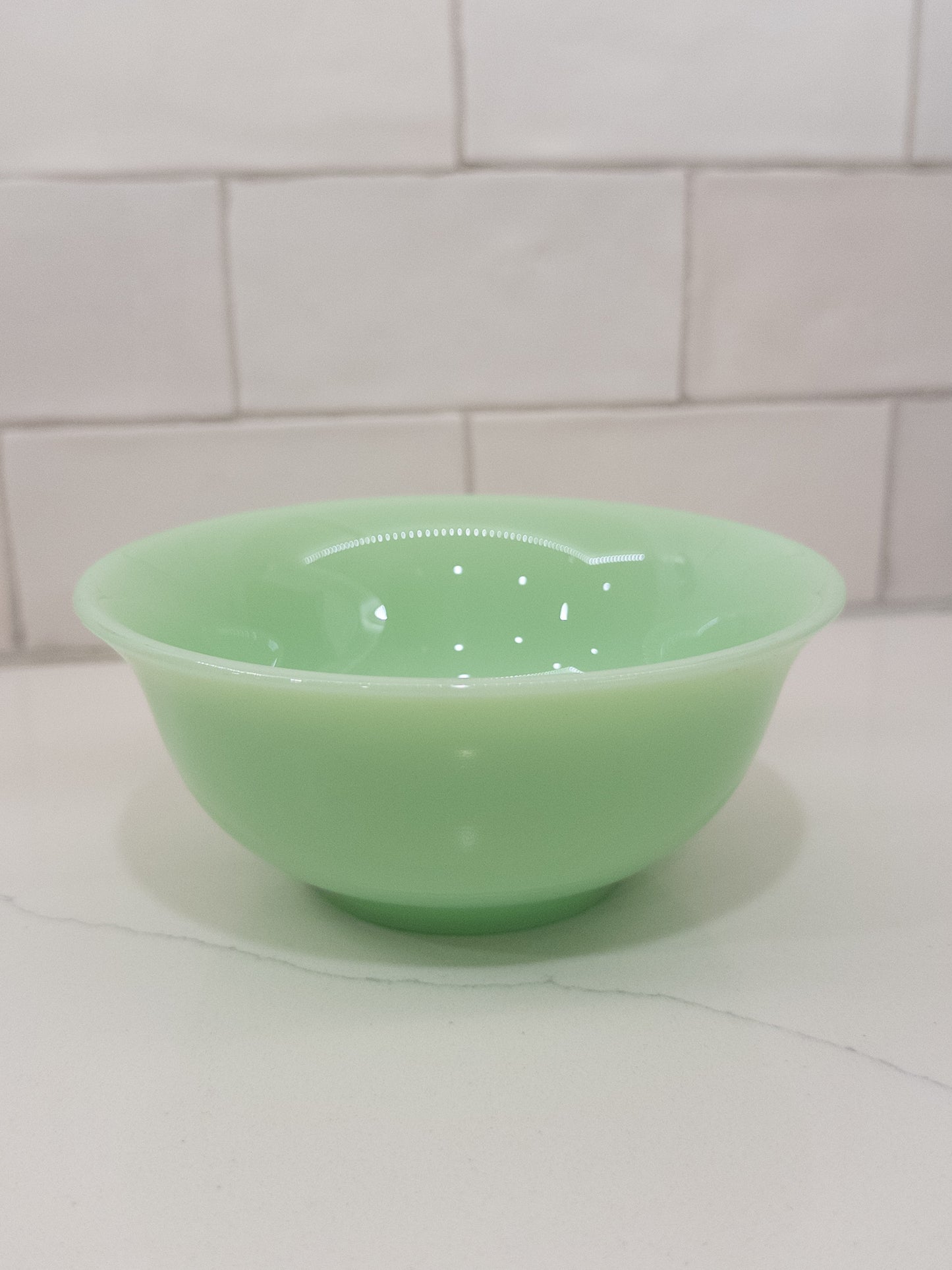 Vintage Unmarked Fire-King Jadeite Soup/Cereal Bowl
