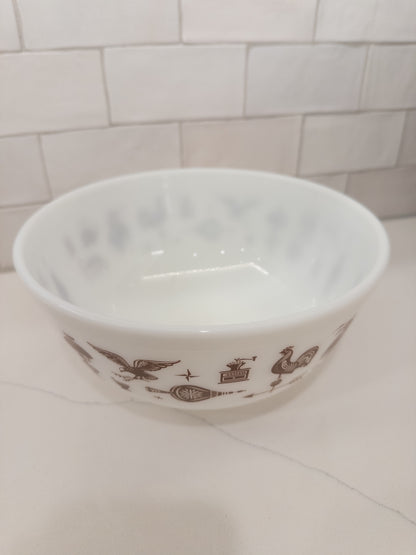 Vintage Pyrex 403 'Early American' Mixing Bowl