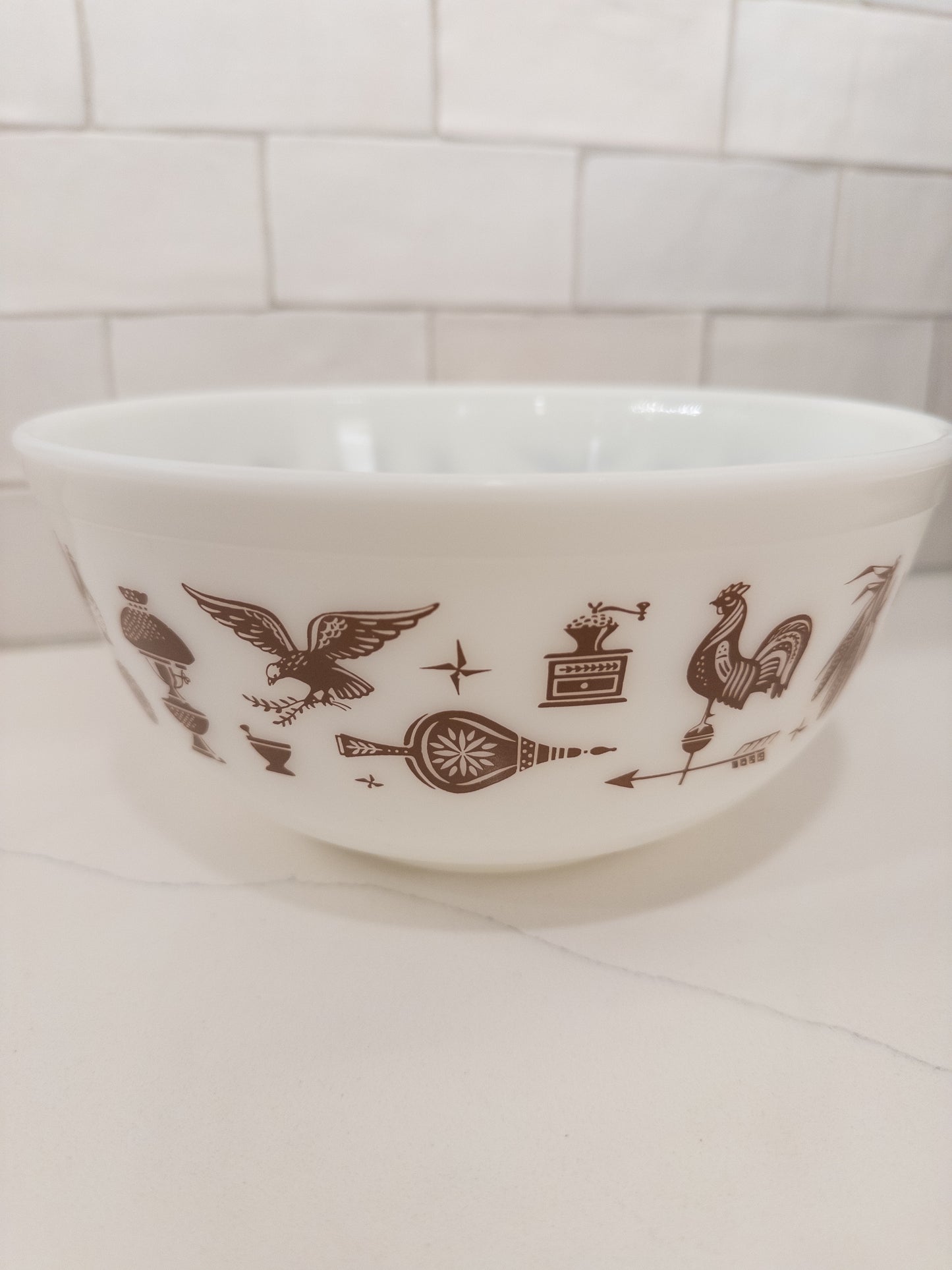 Vintage Pyrex 403 'Early American' Mixing Bowl