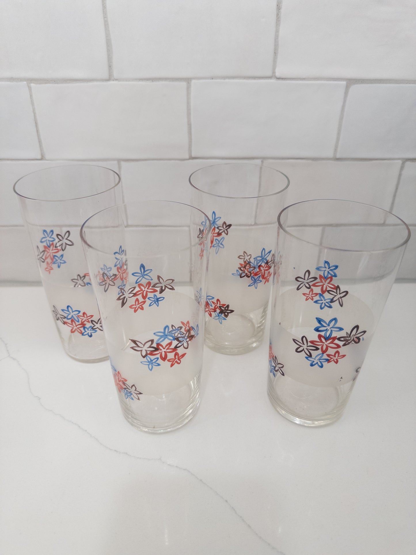 S/4, Vintage Glass Tumblers w/ Floral Prints