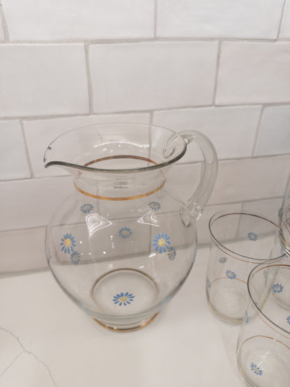 S/6, Vintage Pitcher + 5 Glasses w/ Blue Floral Design and Gold Rim
