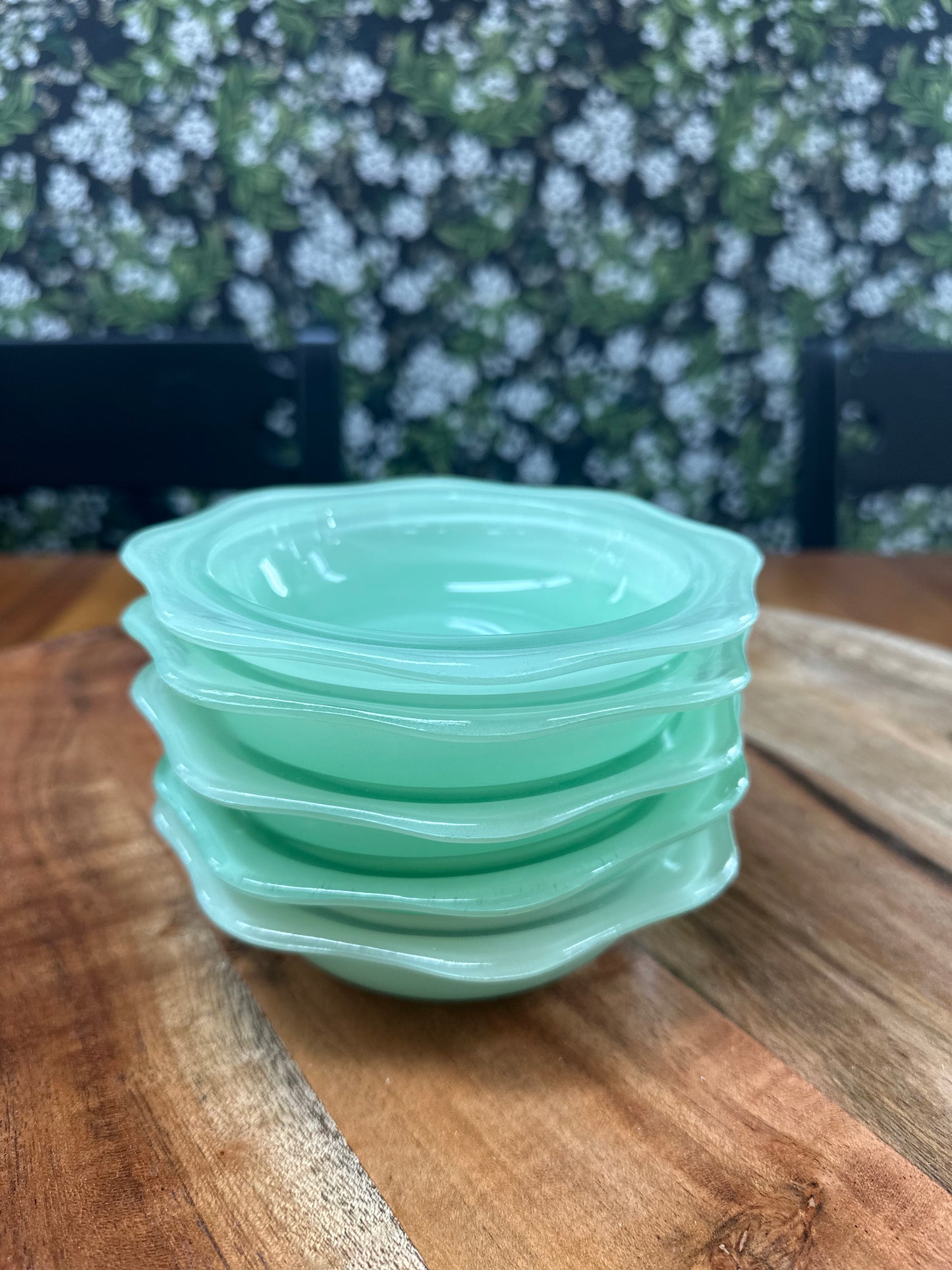 Set of 5, Vintage Pyrex Green Sprayware Wavy Rim Dessert Bowls