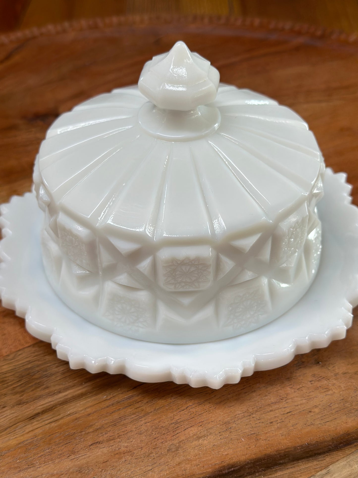 Vintage Westmoreland Old Quilt Milk Glass Covered Butter/ Cheese Dish