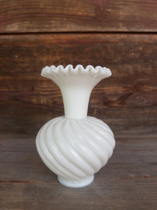 Vintage Milk Glass Vase w. Ruffled Rim & Swirl Pattern