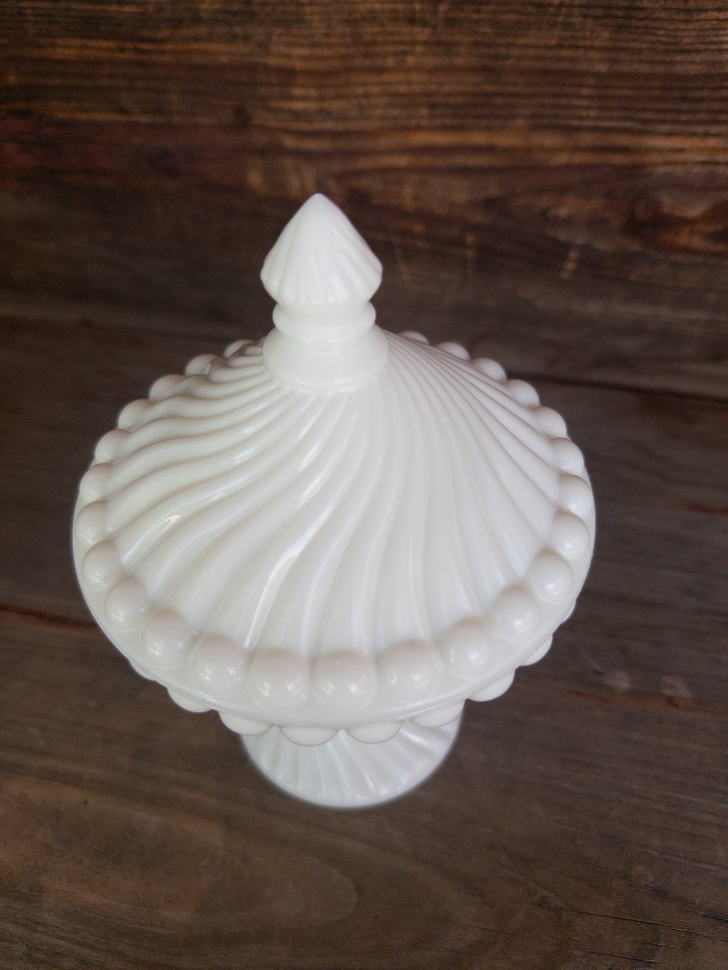 Vintage Westmoreland Swirl & Ball Pattern Milk Glass Covered Candy Dish