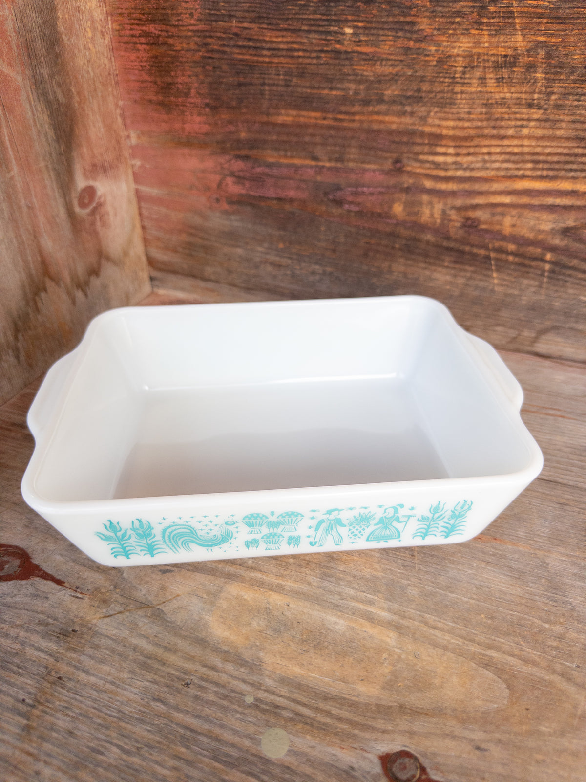 Vintage Pyrex Turquoise Amish Butterprint 1.5 Quart Fridgie Dish