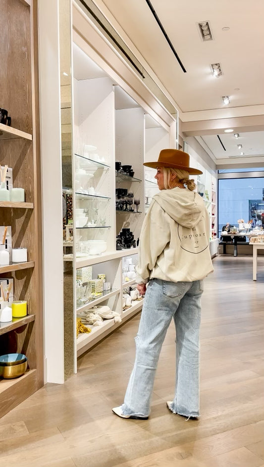 Cupboard Shop Zip Up