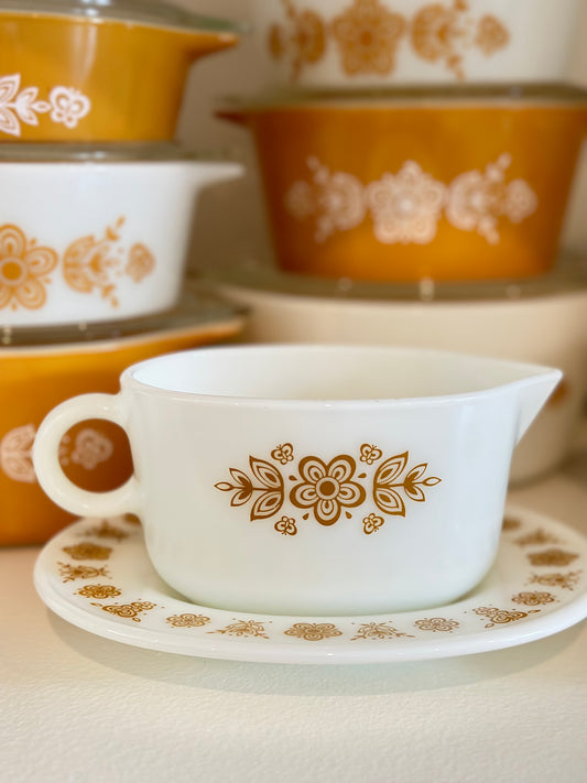 Vintage Pyrex Butterfly Gold Set. Cinderella Bowl set, Casserole Set,  Butter