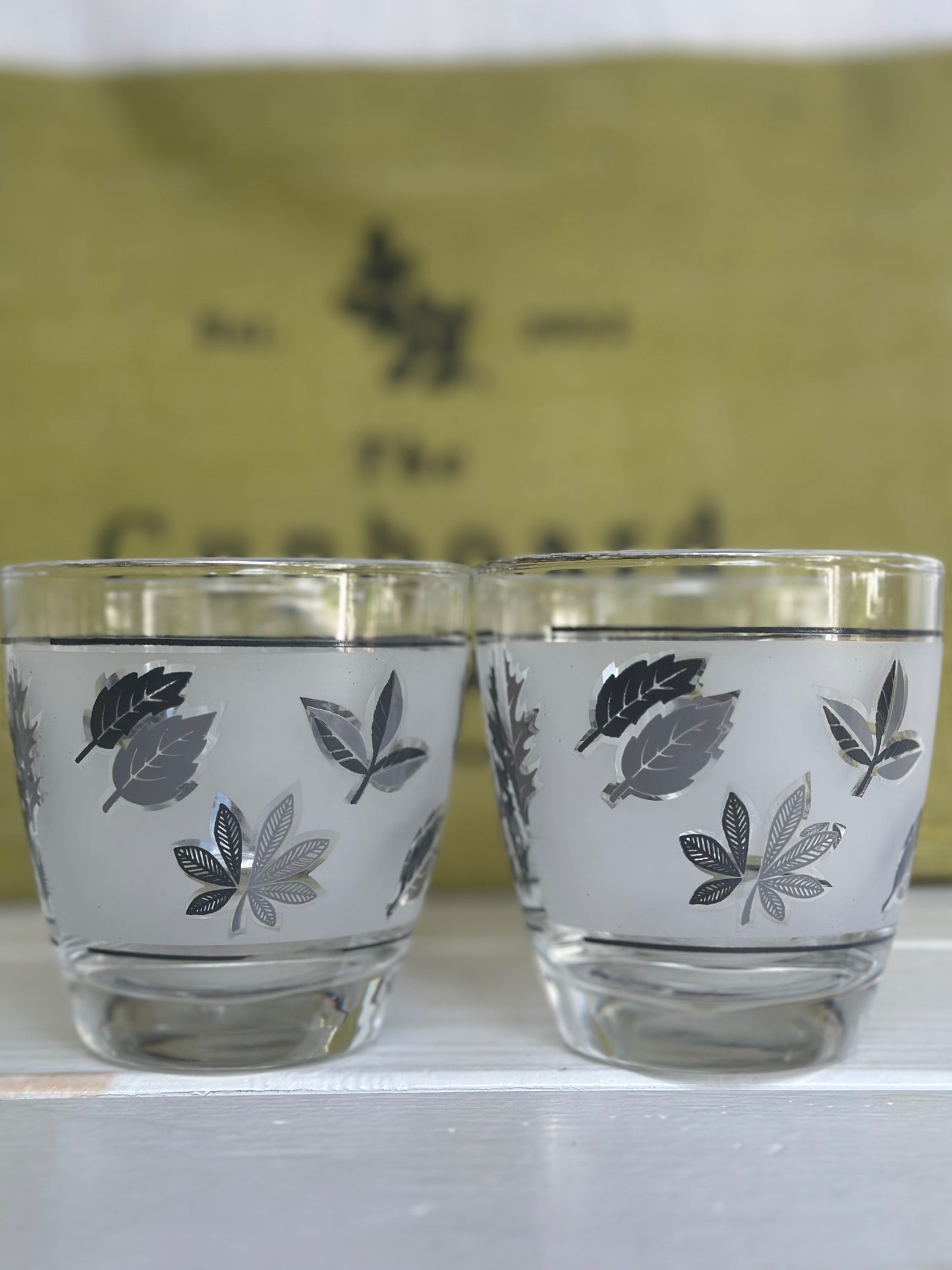 Vintage Libbey Small Silver Foliage/ Leaves Frosted Curved Bottom Old Fashion, Set of 4