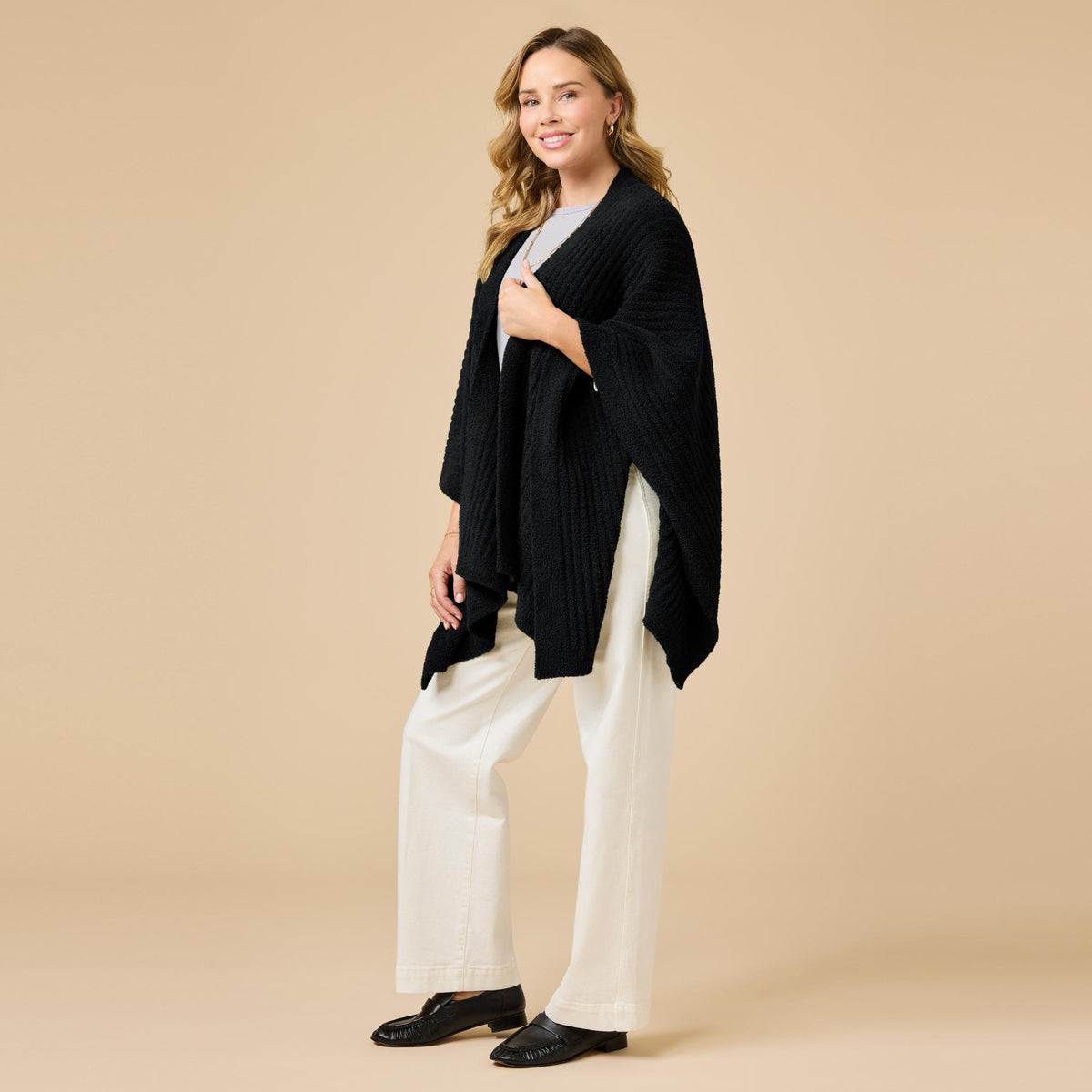 Black Softies rib Marshmallow shawl detail