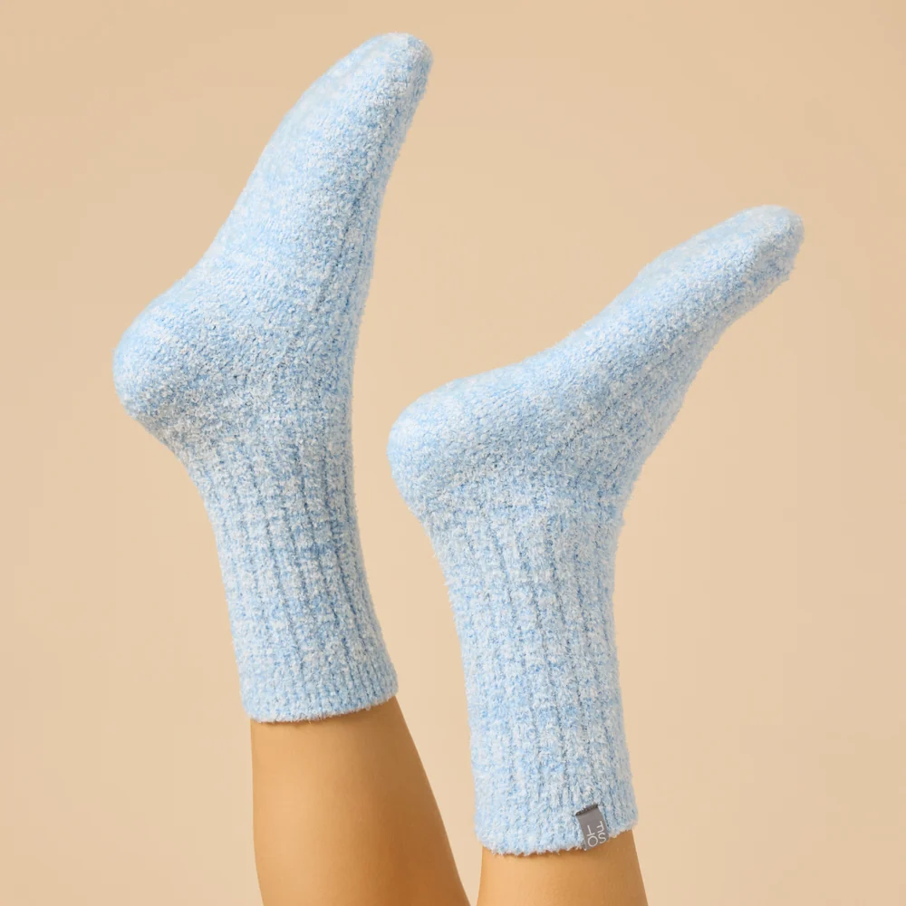 Heather Sky Blue Marshmallow Crew Socks