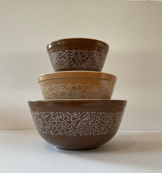 Set of 3 Vintage Pyrex Woodland Brown 401, 402, 403 Nesting Bowls