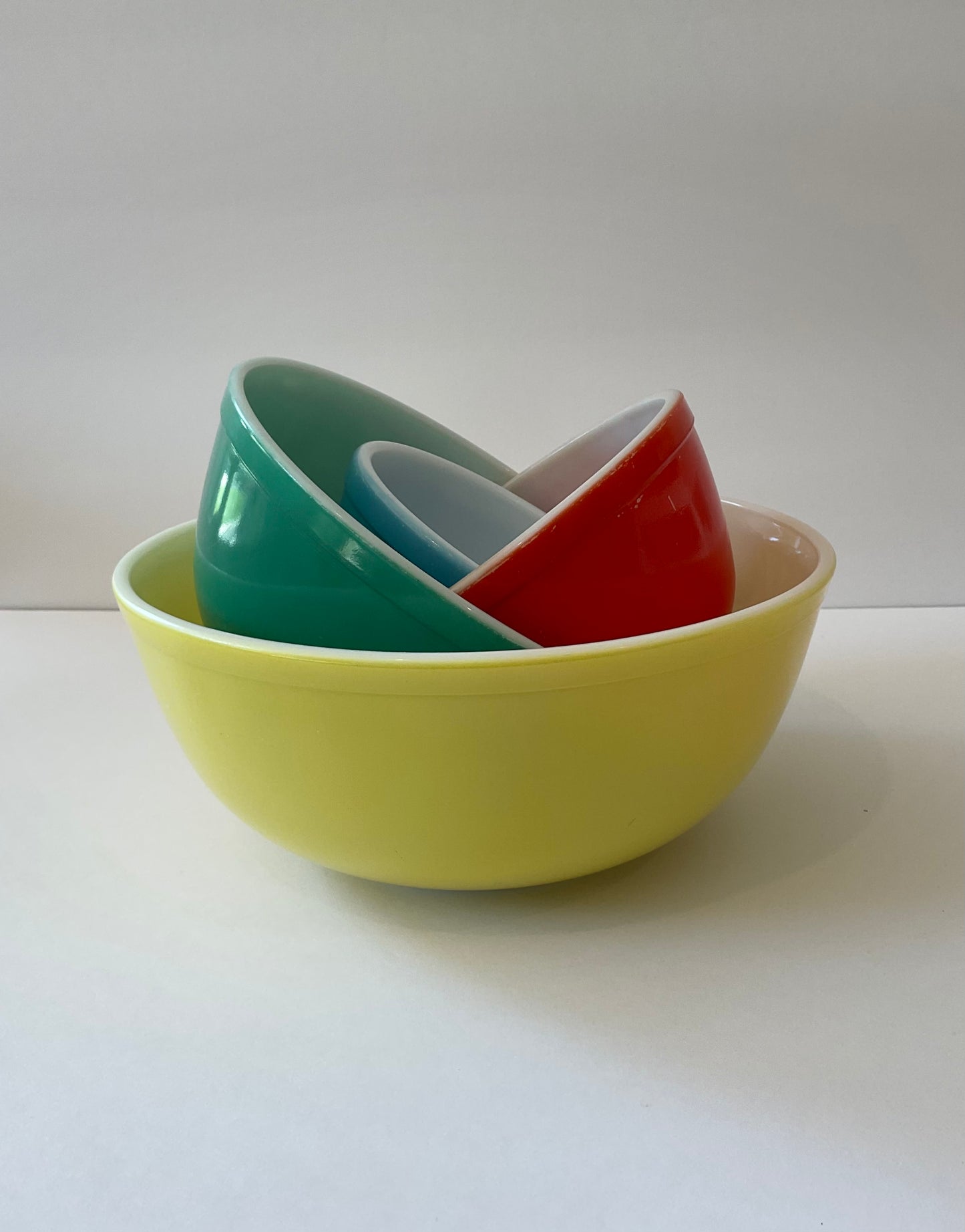 Vintage Pyrex Primary Colors Nesting Bowls