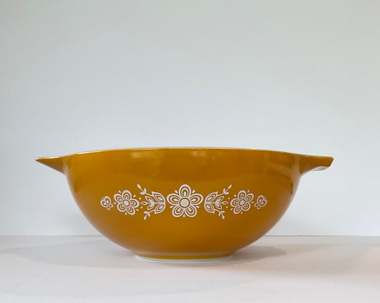 Vintage Pyrex 444 4 Qt. Cinderella Bowl, Butterfly Gold (White Pattern on Orange)