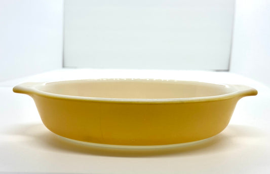 Vintage Pyrex Mini Oval 700 Casserole Dish in Yellow