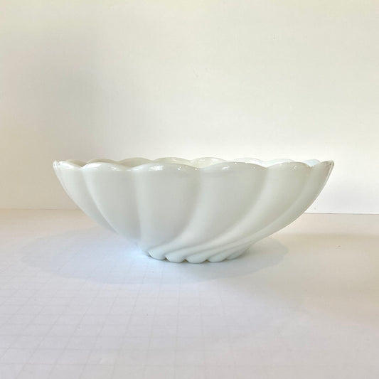 Vintage Hazel Atlas Alpine White Swirl Pattern Milk Glass Bowl