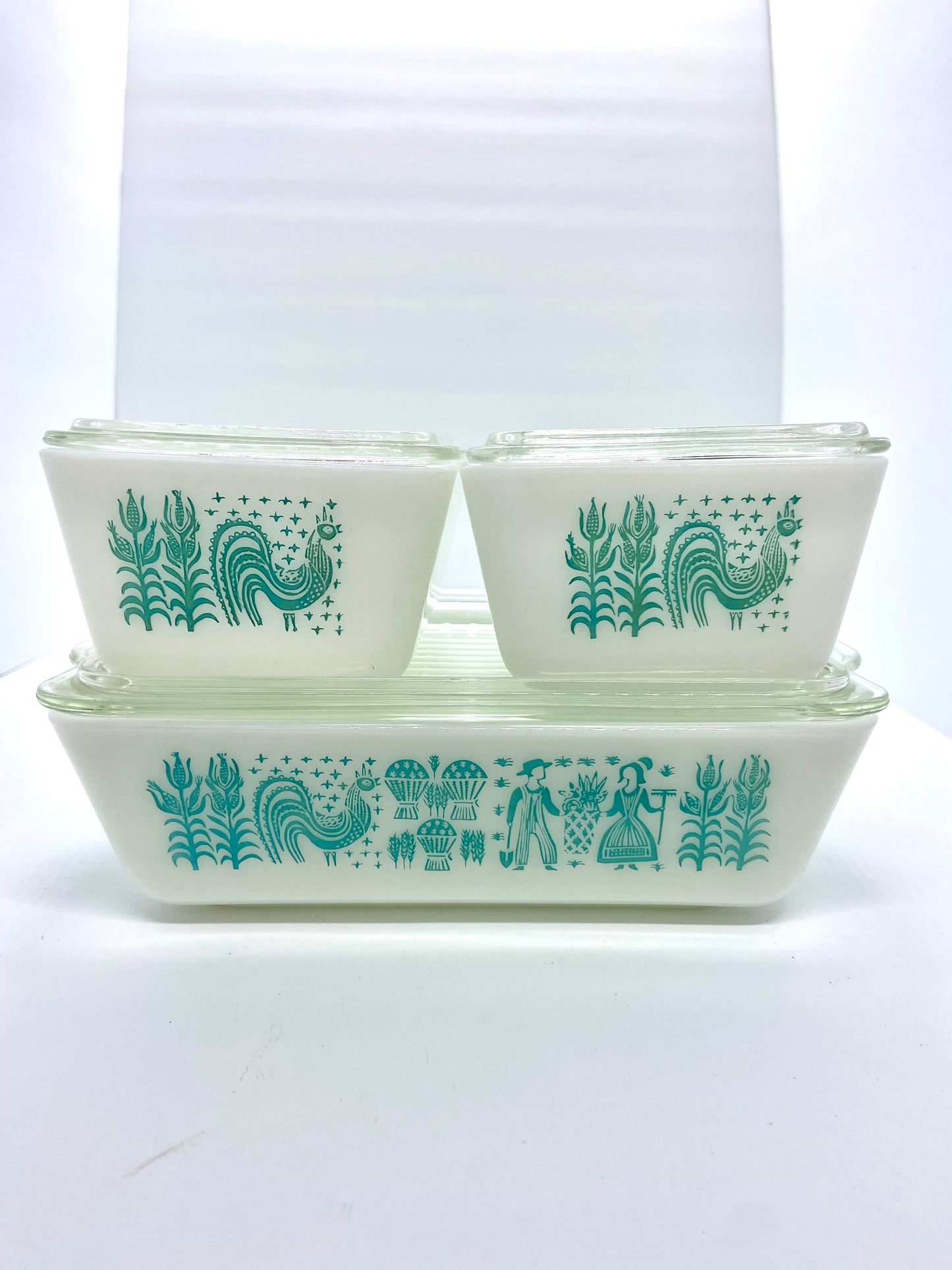 Vintage Pyrex Amish Butterprint, 8 Pieces