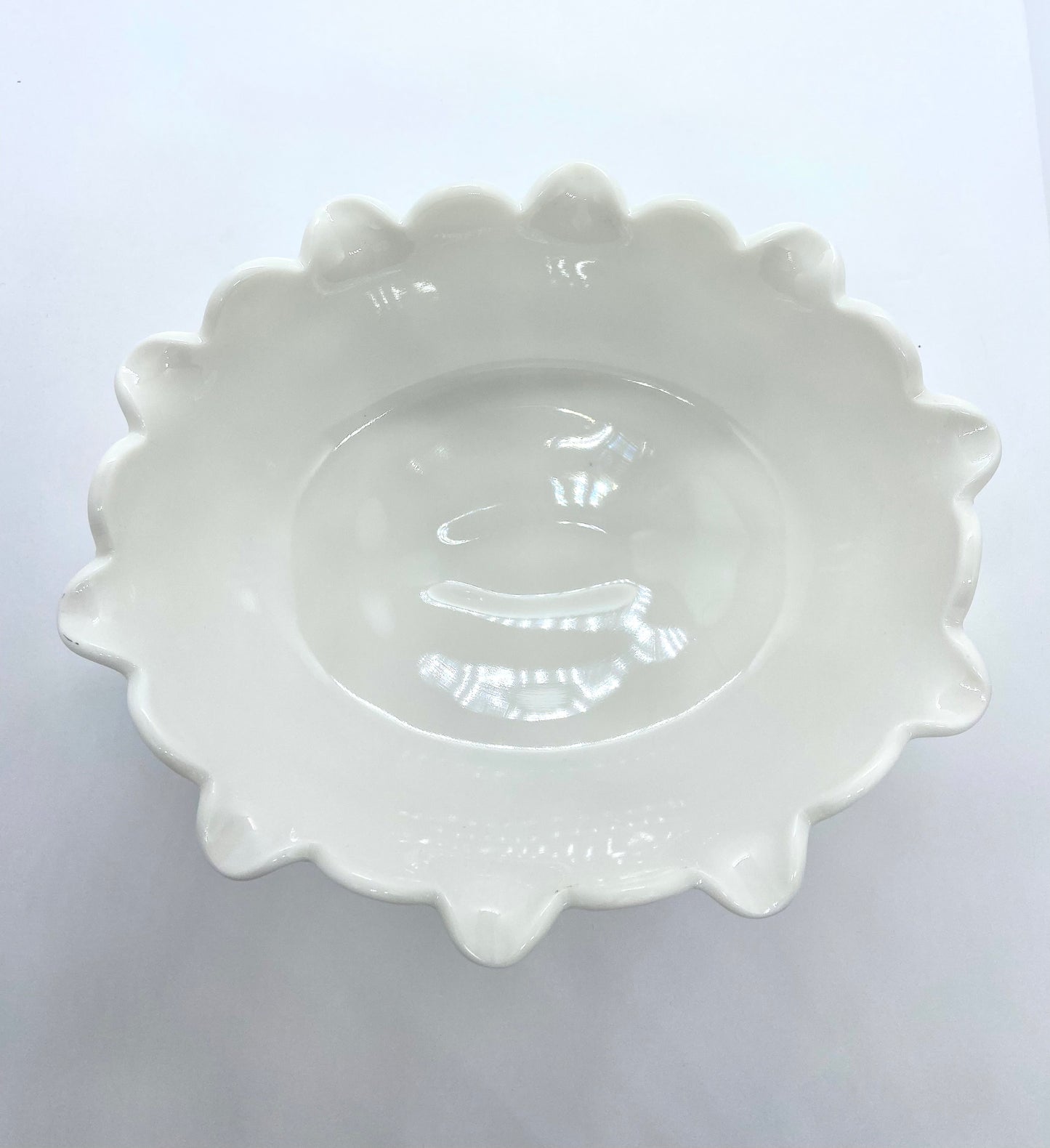 Vintage Oval Westmoreland Scalloped Footed Paneled Grape Milk Glass Bowl