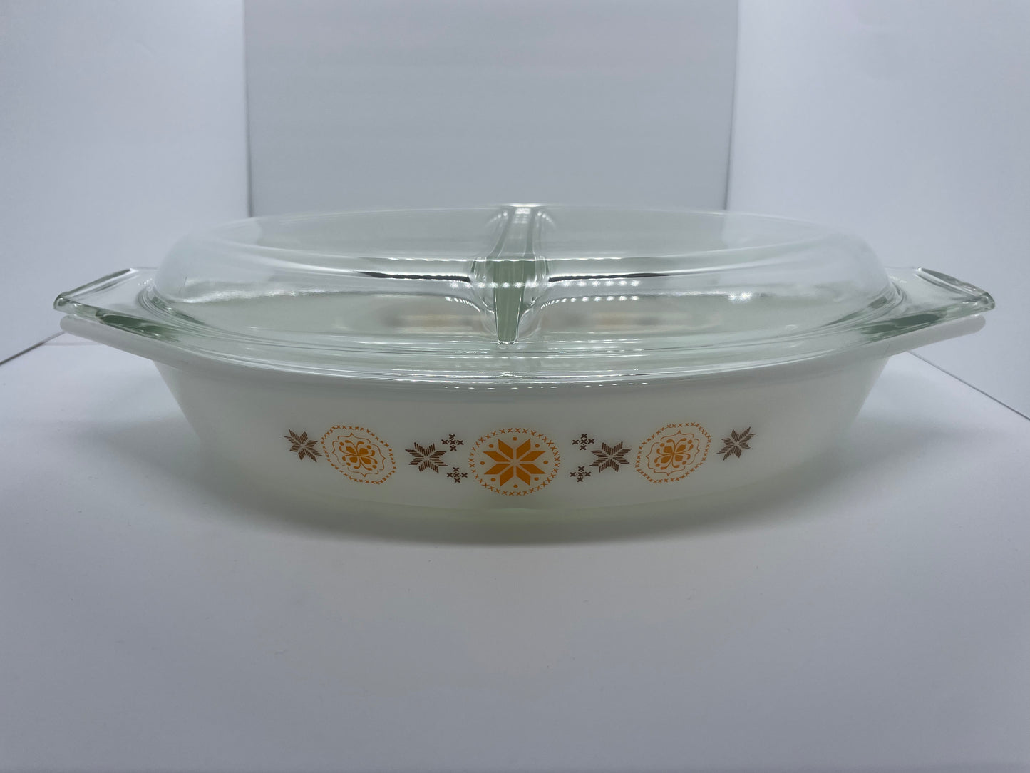 Vintage Pyrex Town and Country Divided Casserole Dish 1 1/2 