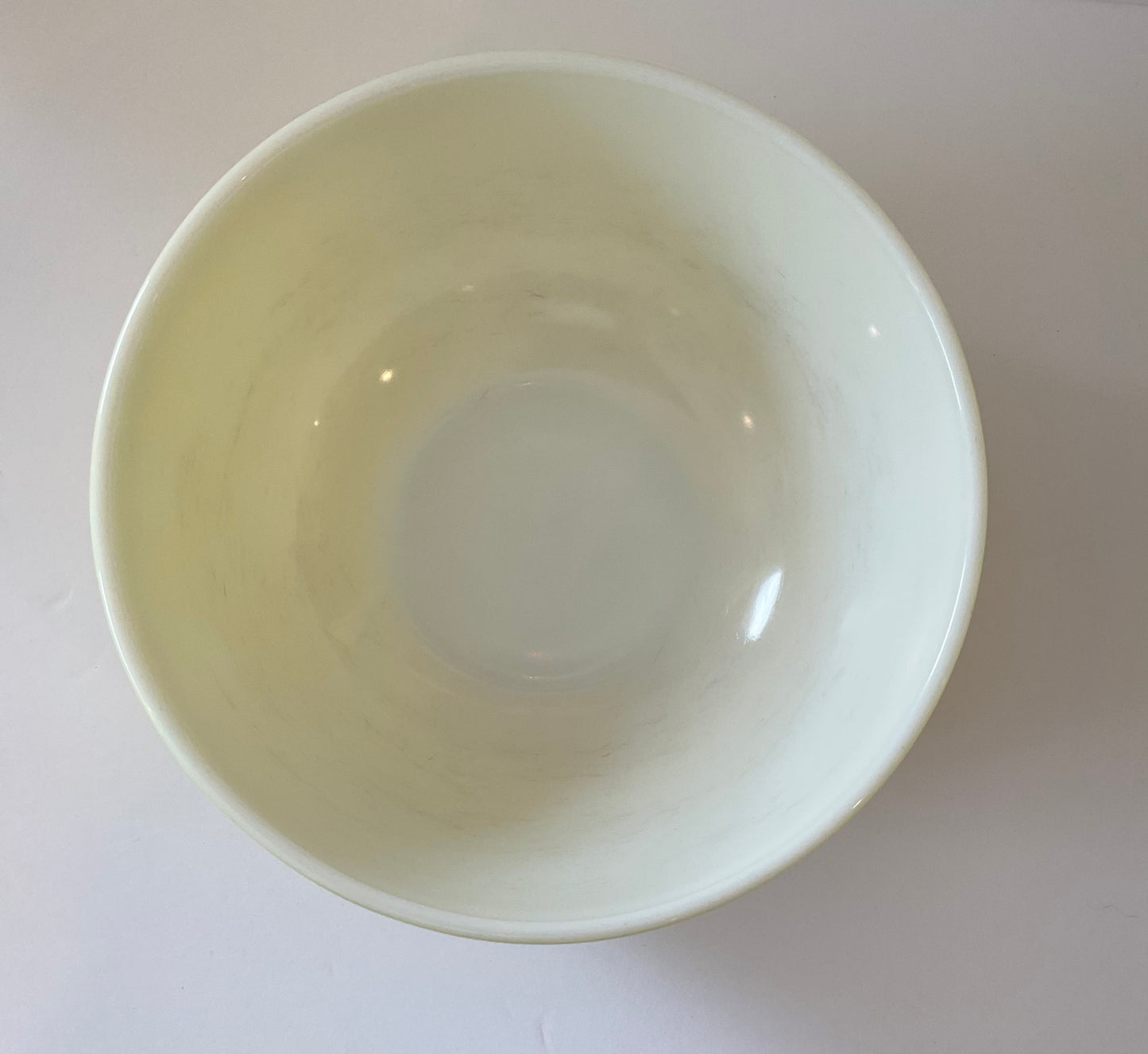 Vintage Primary Color Yellow 4 QT Mixing Bowl 404