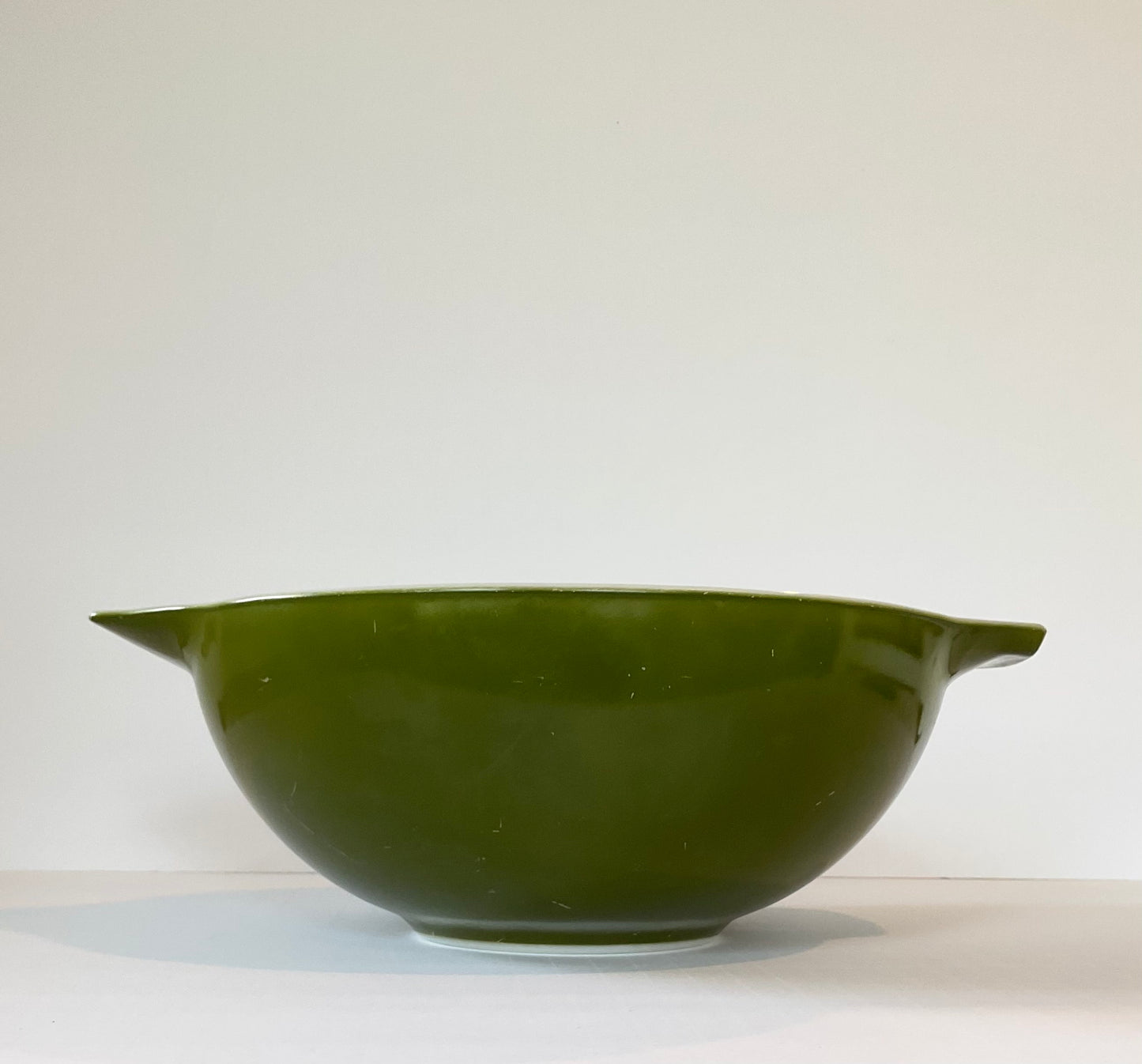 Vintage Pyrex 444 Cinderella Bowl Verde – The Cupboard Shop