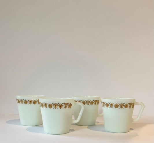 Set of 4 Vintage Pyrex Gold Butterfly Large Coffee/Tea Mug