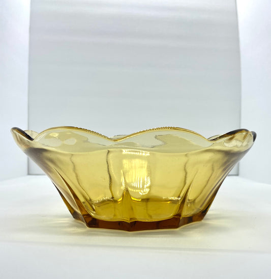 Vintage Scalloped Amber Chip Bowl