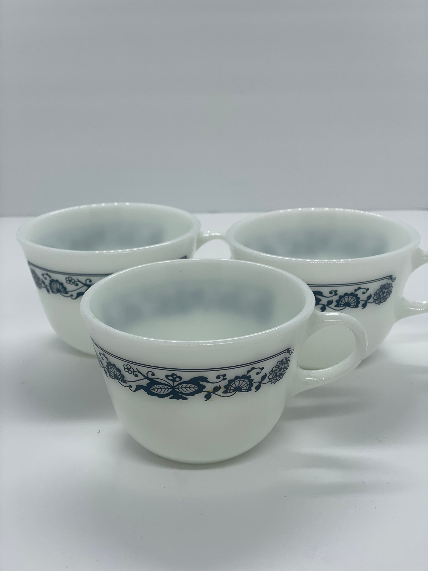 Vintage Pyrex Old Town Blue Tea Mugs, Set of 3